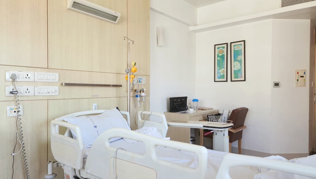 Healthcare facility with medical equipment. MapTrack tracks devices and assets across wards, clinics and hospitals in Australia